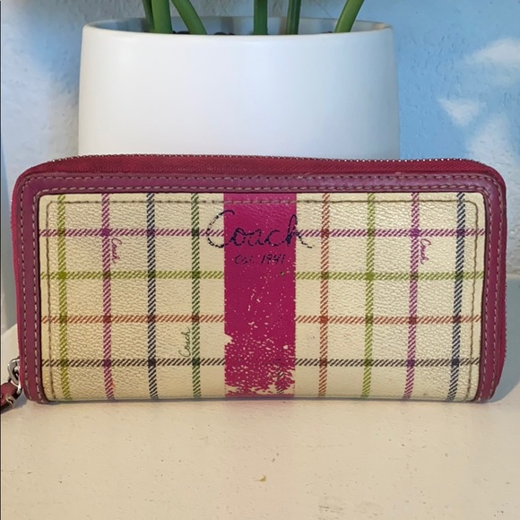 Coach purse with matching wallet - Picture 11 of 16